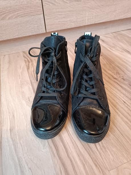 Čierne členkové tenisky so šnurovaním, 40