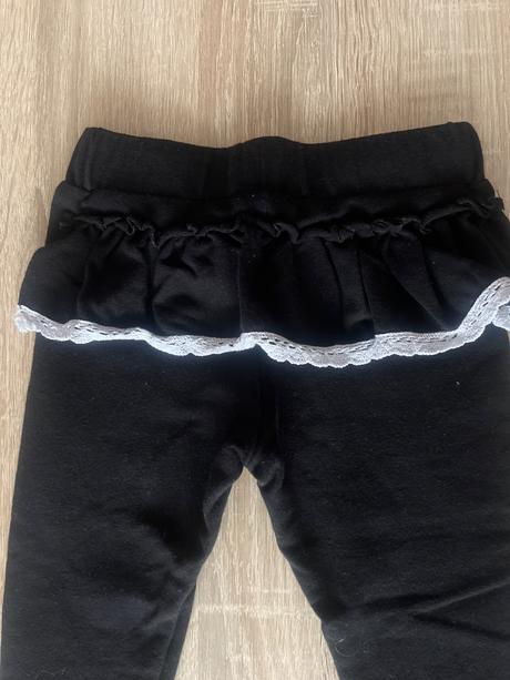 Leginy s volanom, 86