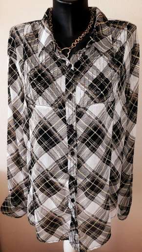 Károvaná blúzka voľného strihu, 48