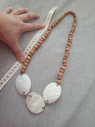 Retiazka drevo+mušľa, 