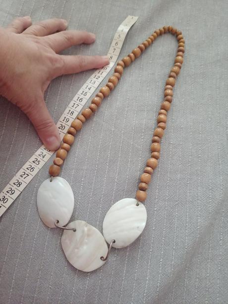 Retiazka drevo+mušľa, 