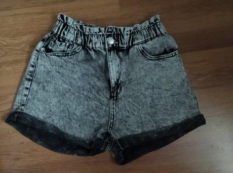 Šortky s vysokým pásom, new yorker,l