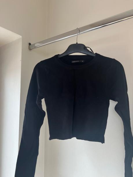 Svetrov croptop, house,m