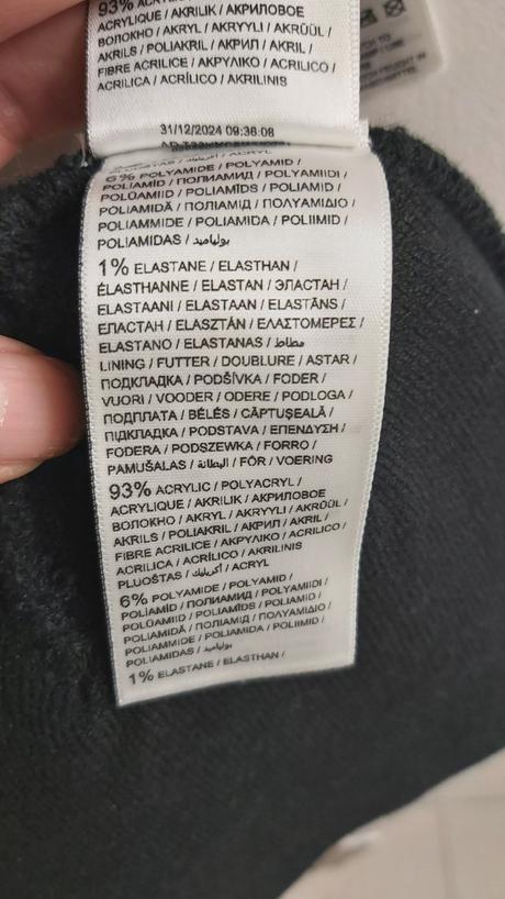 Čiapka pánska čierna zn. puma, 