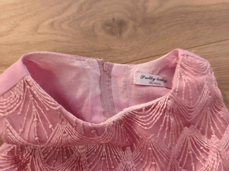 Krasne saty, s detailami a so spodnickou, velkost, 98