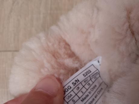 Teplé capačky, ugg,18