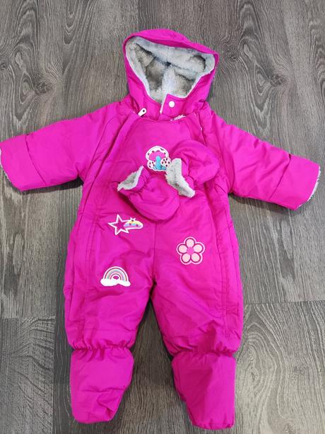 Dievčenská kombinéza, 86