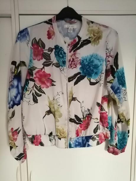 Bundička kvetovana letna vel. 38, amisu,38