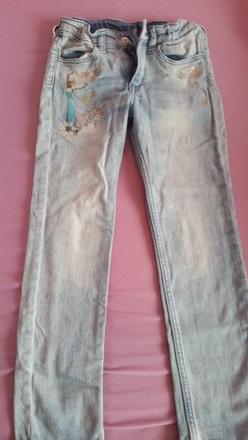 Frozen rifliky 8eur, disney,122