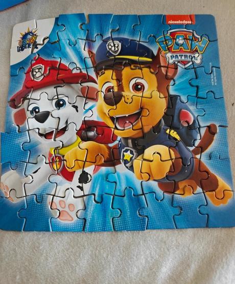Paw patrol figúrky + puzzle 4x,