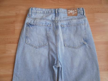 Mom fit rifle cropp ako nové, 38