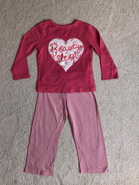 Pyzamko f&f - super stav, f&f,104