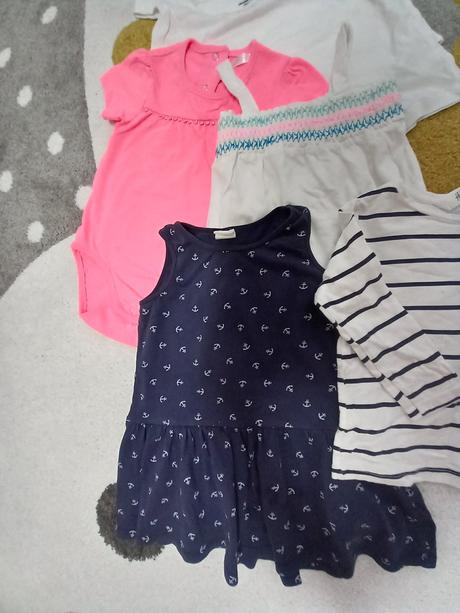 Krásne letné oblečenie - 92- balík - šaty, tričká, 86–98