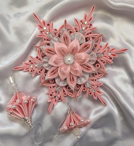 Saténový cencúľ,