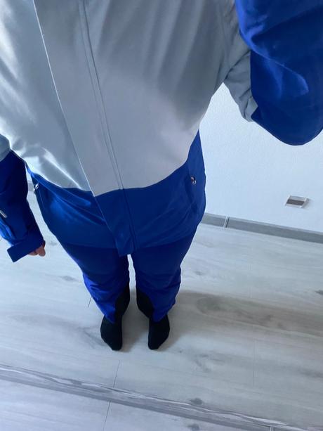 Lyzirská súprava, bunda a otepľováky, nohavice, m