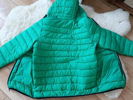 Prechodná, super stav, reserved,158