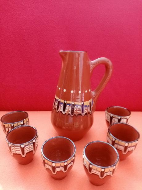 Džbán a poháriky, 