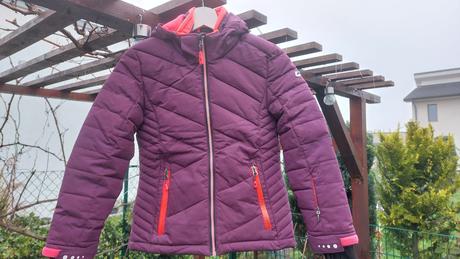 Lyziarska bunda, 140