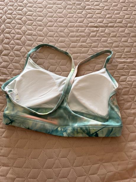 Sportova podprsenka, l