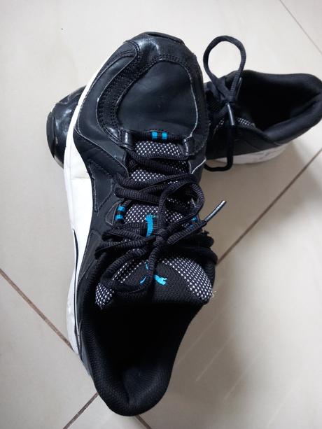 Botasky puma, puma,42