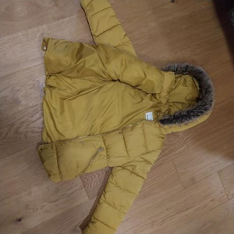 Predám dievčenskú zimnú bundu zn. zara veľ 152, zara,152