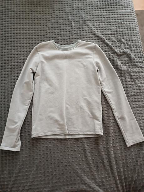 Chlapčenský sveter, 146