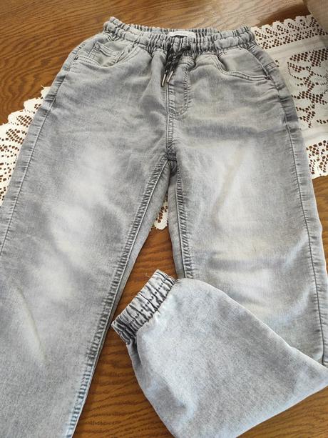 Nohavice 140, reserved,140