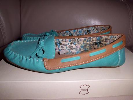 Mokasíny tyrkysové, 37