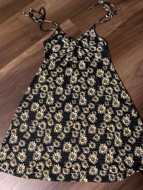 Letné kvetinové šaty, xs