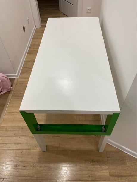 Stol pre dve deti nastaviteľný ikea pahl,