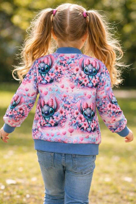 Detská mikina na zips s rozprávkovým motívom stitc, 134