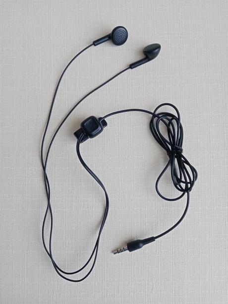 Slúchadlá s prichytením, nokia