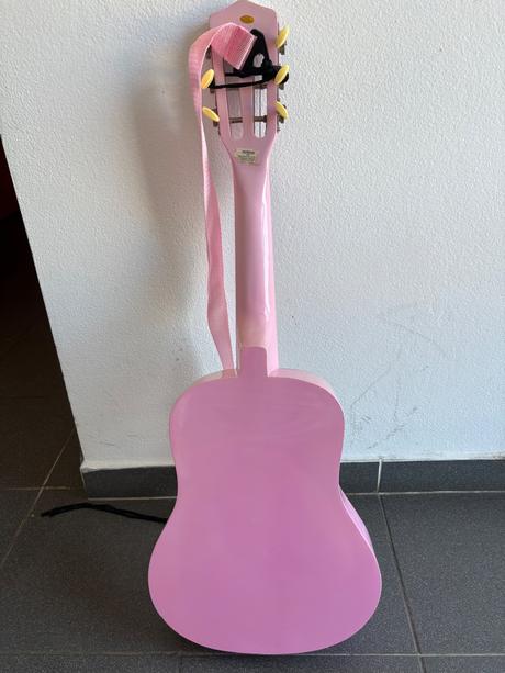 Detska gitara, 