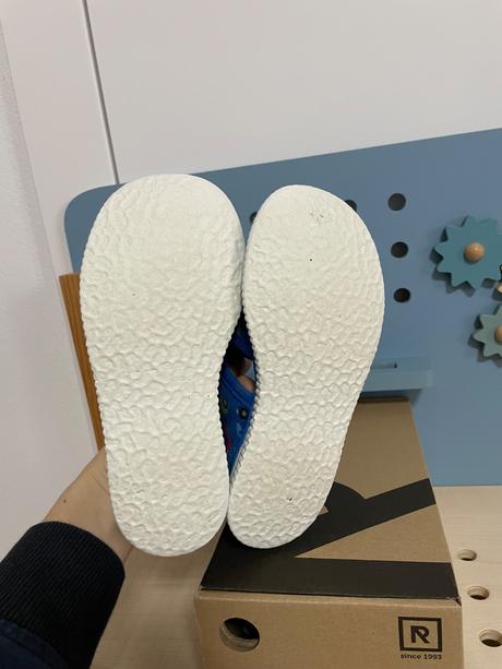 Rak papuce 28 s autami, rak,28