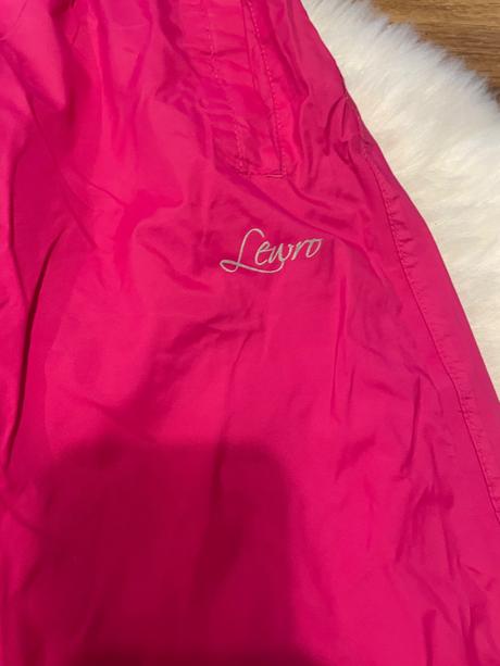 Sportove nohavice, lewro,146