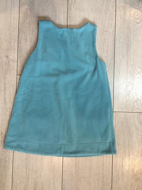 Dievcenska vesta 3-4 roky, next,104