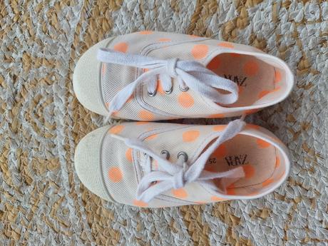 Bodkovane tenisky, zara,25