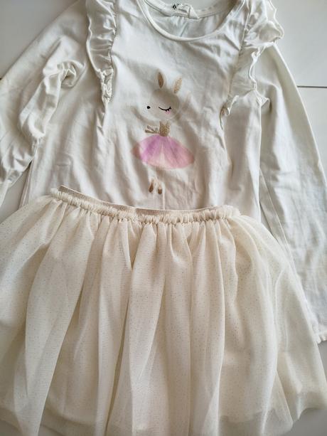 Zajačikové tričko so sukňou cena spolu, h&m,134