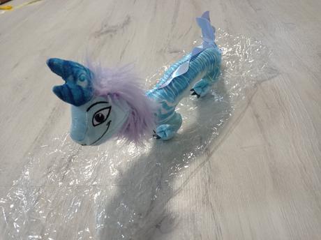 Sisu plyšový drak z rozprávky raya a posledný drak, 