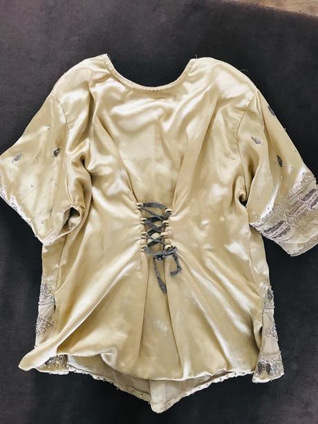 Top tricko z indie, s