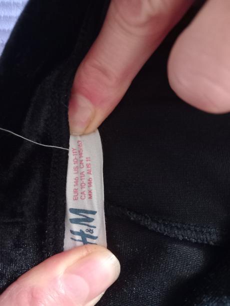Predám dievčenské nohavice veľ. 140-146 cm, h&m,140
