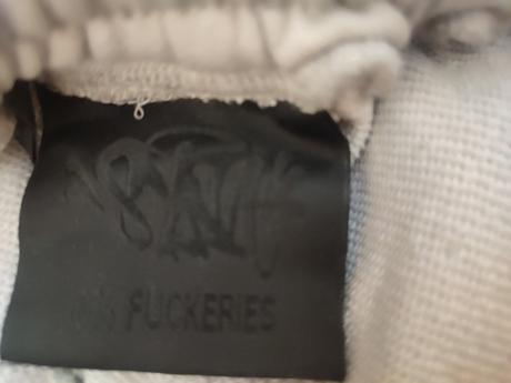 Krátke nohavice, 164