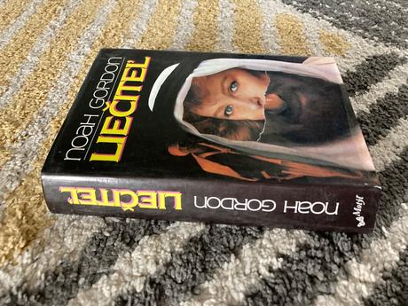 Liečiteľ-prvé vyd.1993,