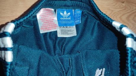 Športové teplaky, adidas,122