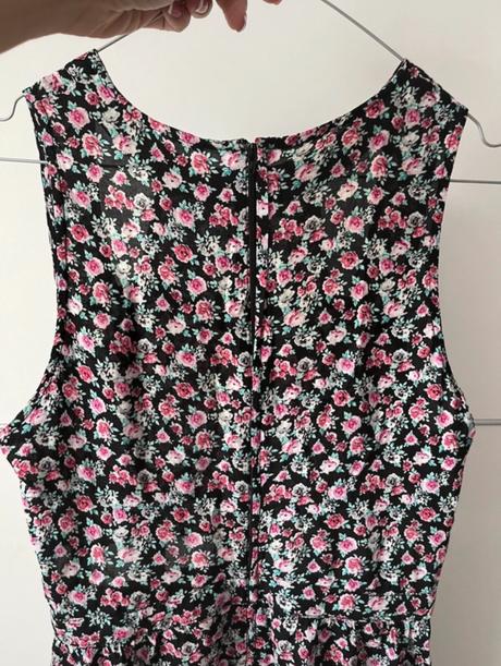 Šaty s kvetmi, h&m,s