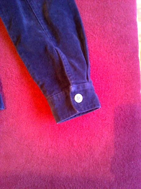 Fialové sako, 134