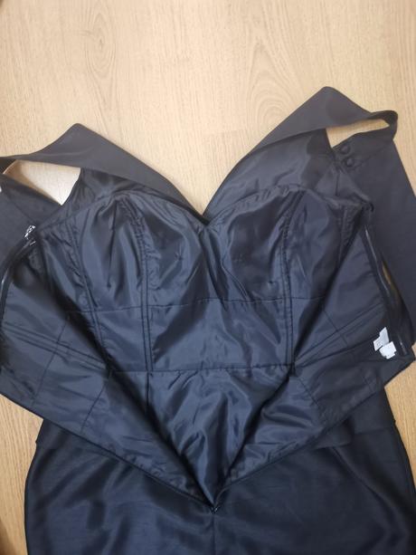 Puzdrove šaty zn. london times, 42