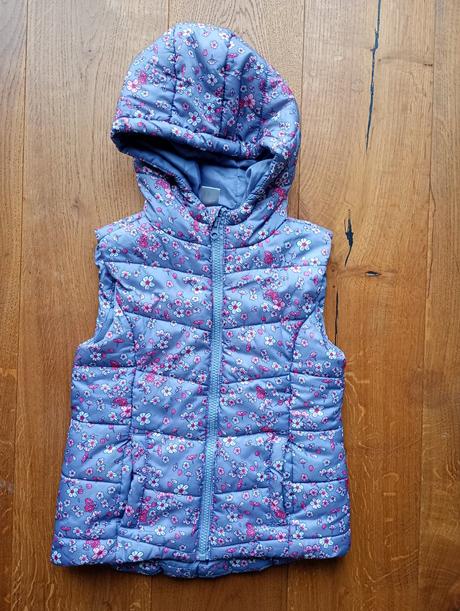 Dievčenská zateplená vesta, veľ.128, 128
