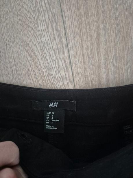 3x sortky, h&m,xs