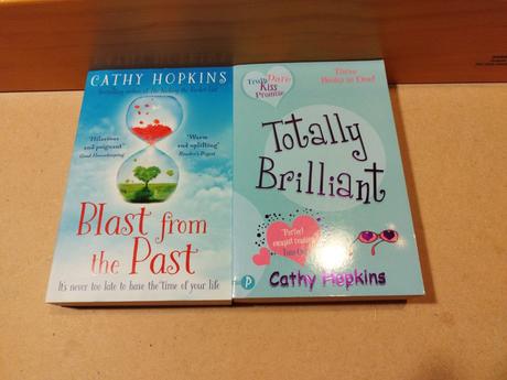 Cathy hopkins v anglictine xs24, 